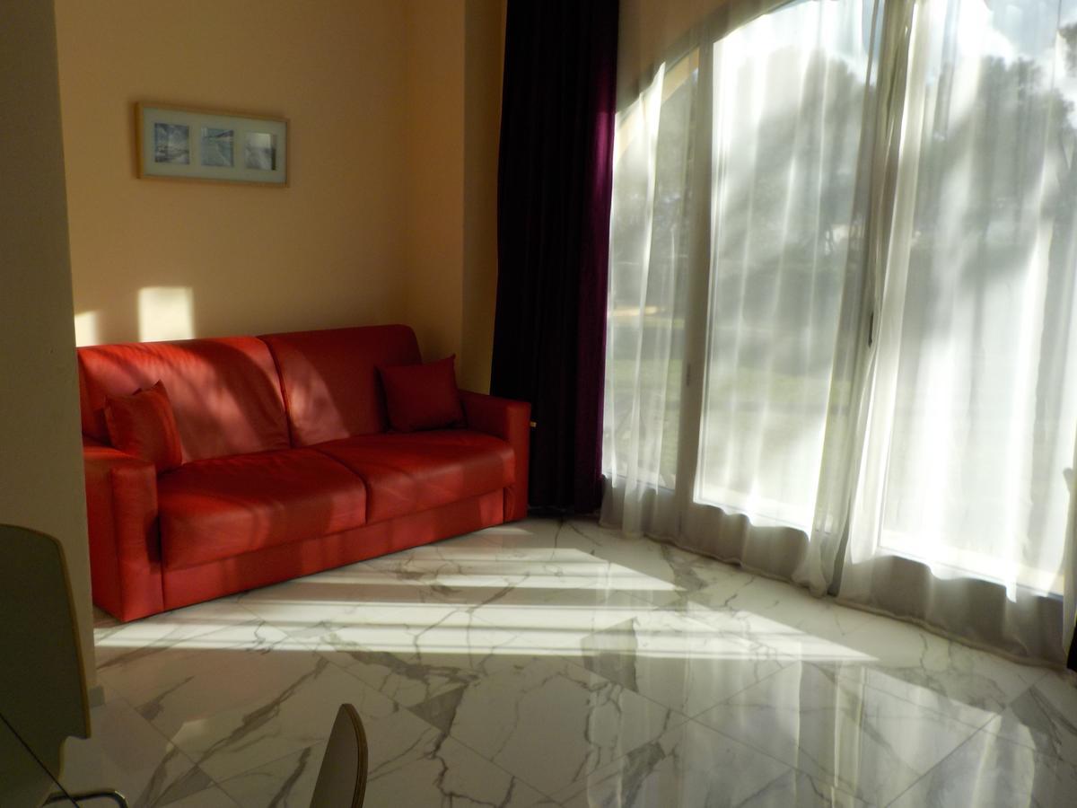 Appartement Villa Angelina Grimaud Exterior photo